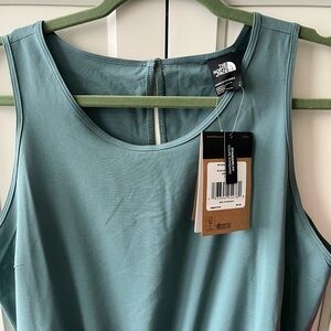 North Face Women’s Never Stop Wearing Jumper